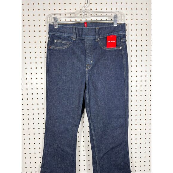Spanx crop kick flare Raw indigo jeans size M - Picture 3 of 8